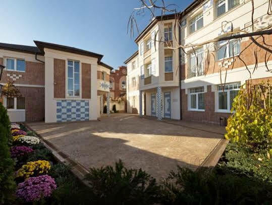 De Gaulle Boutique Hotel ハルキウ エクステリア 写真